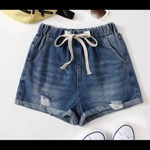 SHEIN Women’s Paper Bag Denim Shorts, 4XL